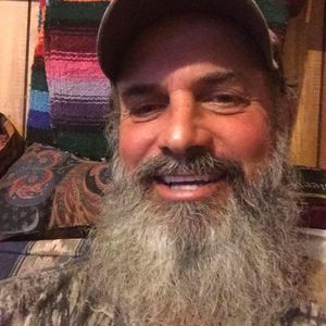 Meet your Posher, Larry